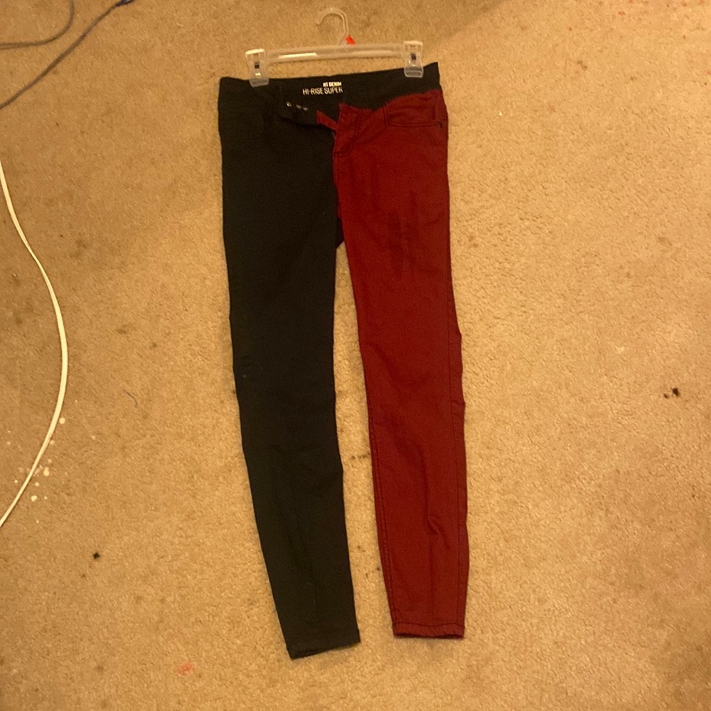 Hot topic jeans.